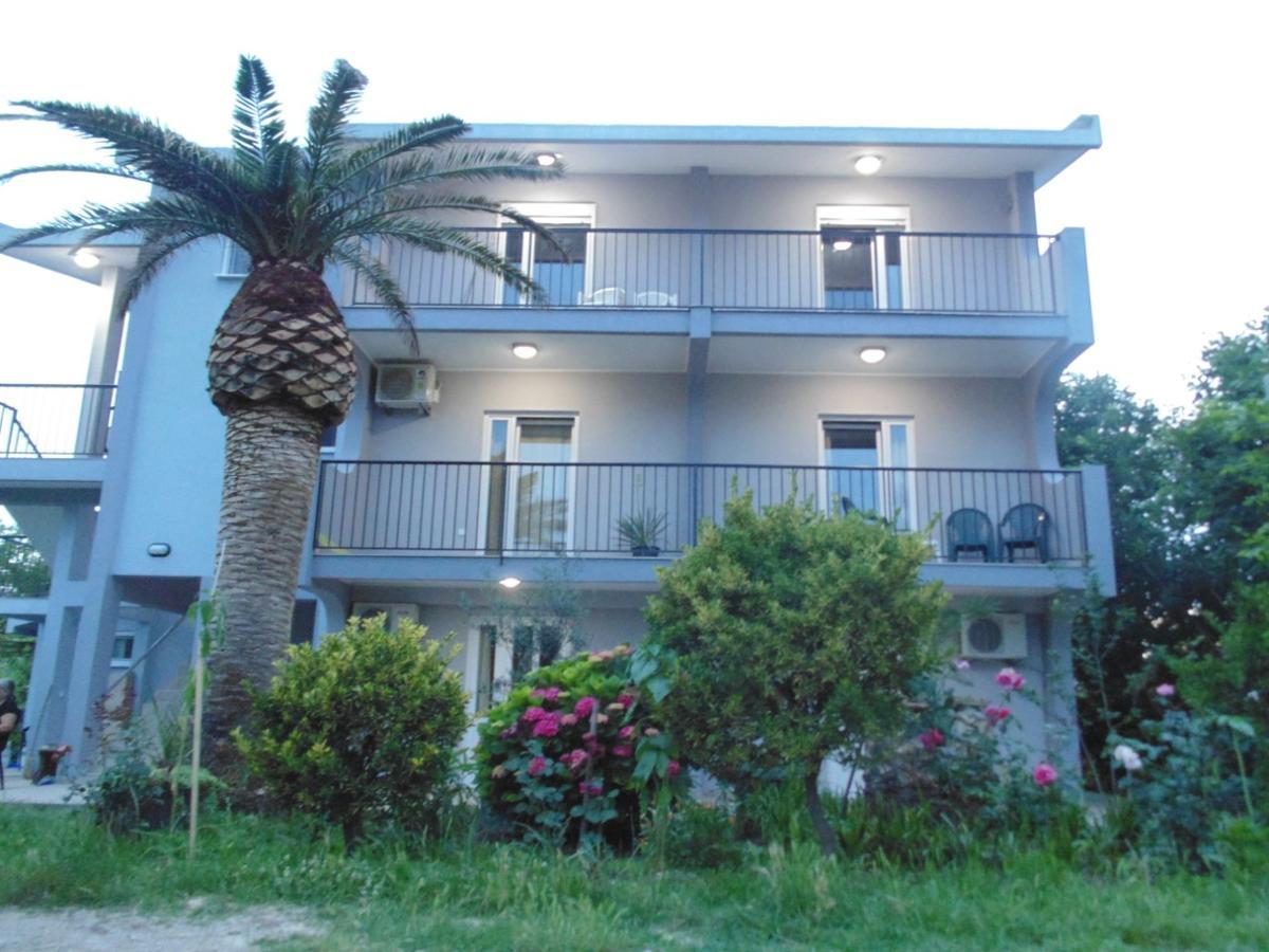 Apartments Macaso Bar Buitenkant foto
